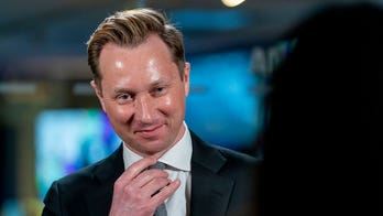 US officials seeking new ways to punish Russian oligarchs for Ukraine invasion