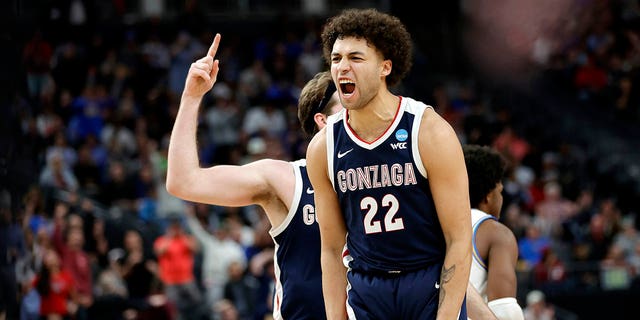 LAS VEGAS, NEVADA - MARCH 23: Anton Watson #22 of the Gonzaga Bulldogs reacts to a play during the second half against the UCLA Bruins in the Sweet 16 round of the NCAA Men's Basketball Tournament at T-Mobile Arena on March 23, 2023 in Las Vegas, Nevada.