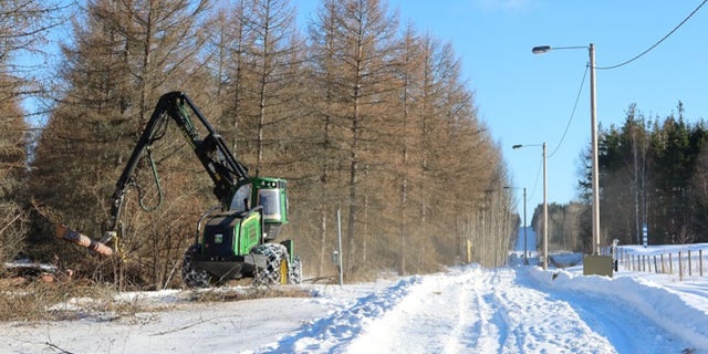 Construction has begun on a pilot border fence project in Pelkola, Finland. 