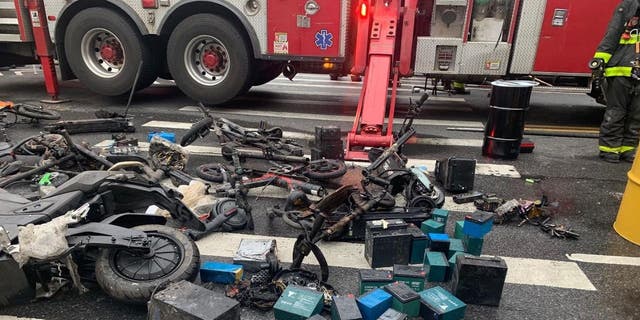 Selama beberapa tahun terakhir, sepeda elektronik telah menewaskan sedikitnya 11 orang dan melukai sedikitnya 251 orang di New York City. 