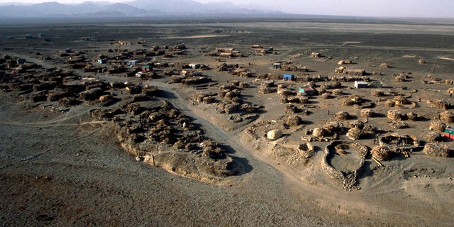 GAh Medella, one of the main villages in Afar depression near the Eritrean border, December 2005.