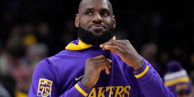 Los Angeles Lakers' LeBron James warms up before an NBA basketball game against the Chicago Bulls, Sunday, March 26, 2023, in Los Angeles.
