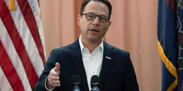 Pilihan Gubernur Demokrat Pennsylvania Josh Shapiro untuk Jaksa Agung dan kepala Polisi Negara Bagian dengan suara bulat dikonfirmasi Rabu oleh Senat negara bagian.