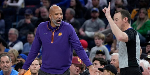 Phoenix Suns head coach Monty Williams reacts toward referee Josh Tiven during the Golden State Warriors game in San Francisco, March 13, 2023.