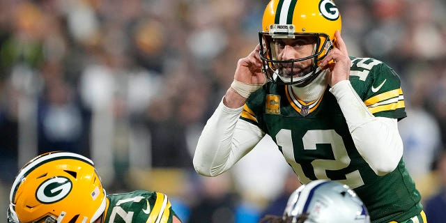 Aaron Rodgers vs the Cowboys