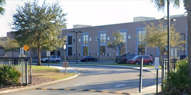 Academic Magnet High School, a public high school in Charleston County School District is ranked #2 in the nation. Charleston County School District (CCSD) surrounds 80 schools.
