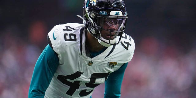 Arden Key of the Jacksonville Jaguars gets set against the Texans at NRG Stadium on Jan. 1, 2023, in Houston.