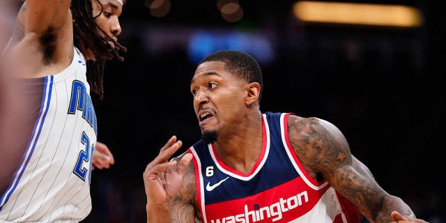 Magic guard Markelle Fultz defends against Washington Wizards guard Bradley Beal at Amway Center in Orlando on March 21, 2023.