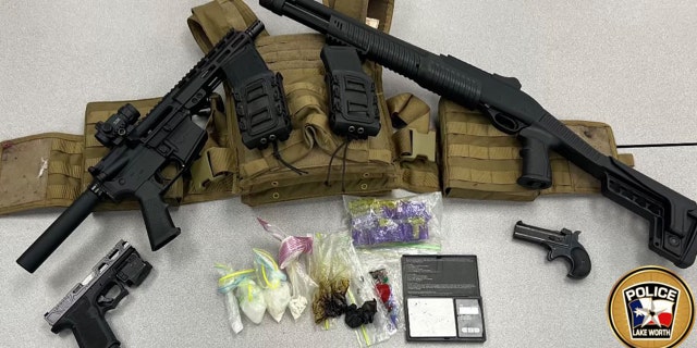 Texas police arrest 18-year-old suspect after meth, heroin, and fentanyl found in home with newborn baby Texas police arrest 18-year-old suspect after meth, heroin, and fentanyl found in home with newborn baby