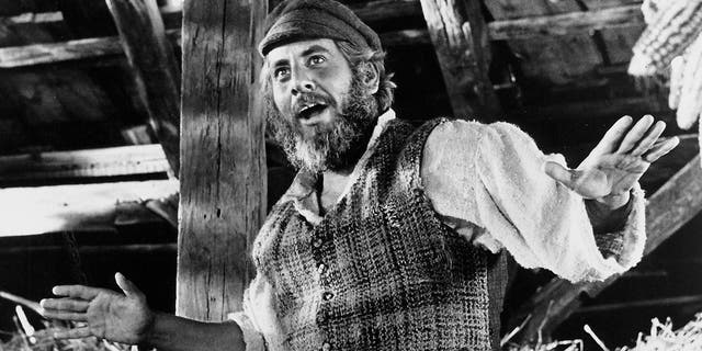 Chaim Topol, best known for his role as Tevye the Dairyman in the 1971 film "Fiddler on the Roof" died at 87.