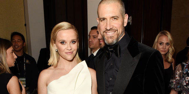 Reese Witherspoon and Jim Toth announced the news of their divorce on Instagram.