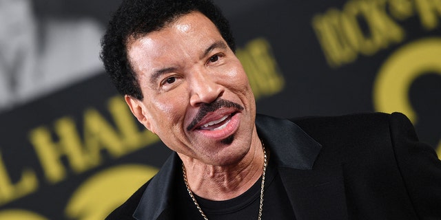 Lionel Richie implied some interesting details about his life in the bedroom during a recent interview.