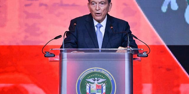 Panama's President Laurentino Cortizo delivers a speech during the opening of the Our Ocean Conference at the Panama Convention Centre in Panama City on March 2, 2023. - Leaders gather in Panama to discuss the world's oceans and the multiple threats they face, from climate change and pollution to overfishing and mining. About 600 government officials, businesspeople, environmental activists and academics are expected to rub shoulders at the two-day Our Ocean conference in the Central American country. 