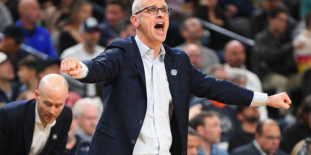 UConn Huskies head coach Dan Hurley responds to a call during an NCAA Division I Elite VIII men's round basketball game between the Gonzaga Bulldogs and UConn Huskies on March 25, 2023 at T-Mobile Arena in Las Vegas.