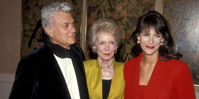 Jamie Lee Curtis reflected on her Oscar speech and explained how both of her parents, Tony Curtis and Janet Leigh, were nominated for Oscars but never won one.