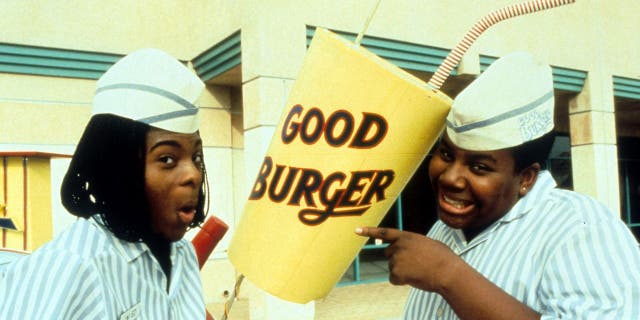 Kel Mitchell and Kenan Thompson publicity portrait for the film 'Good Burger', 1997.