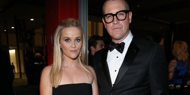 Reese Witherspoon and Jim Toth will have to take a parenting class as part of their divorce requirements in the state of Tennessee.