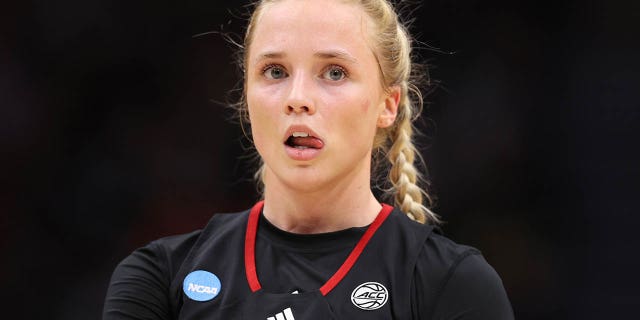 Hailey Van Lith of the Louisville Cardinals against the Iowa Hawkeyes on March 26, 2023, in Seattle.