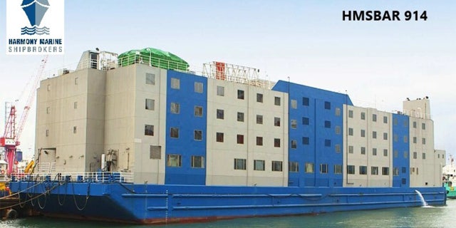 El Reino Unido recibe a 'inmigrantes ilegales' en botes, bases militares y barcos para reducir la factura del hotel de asilo de $ 2.8 mil millones 4 La imagen muestra un ejemplo general. "Barcaza vivienda" Y no necesariamente la barcaza específica que el gobierno del Reino Unido está considerando usar para albergar a los inmigrantes que buscan asilo.