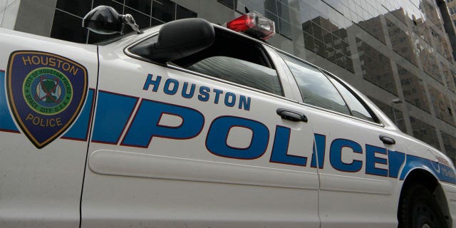 Houston Police say that the suspects remain on the run after the alleged incident.