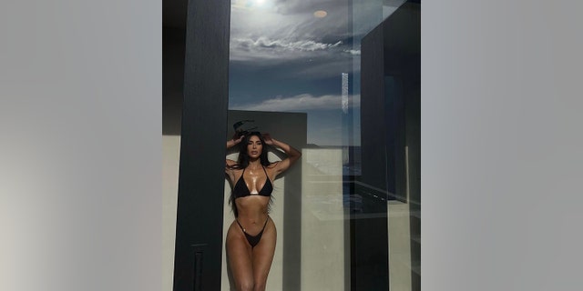 Kim Kardashian showed off her hour-glass figure in new photos on Instagram.