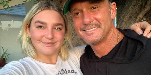 Tim McGraw avas oma tütre Los Angelesse kolimise emotsionaalse protsessi kohta.