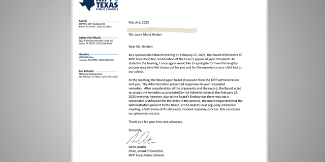 The KIPP Texas Public Schools Chair and Board of Directors Gene Austin apologizes to Laura María Gruber on March 6, 2023. 