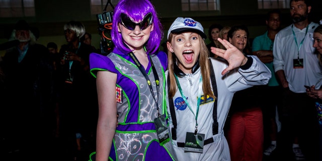AlienCon returns to Pasadena, California, in March 2023 for the first time since 2019. AlienCon is an exploration into the unexplained mysteries that exist between science fact and science fiction.