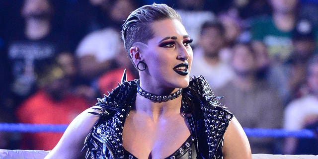 WWE star Rhea Ripley opens up on tense airport situation with autograph ...