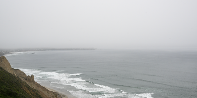 Pemandangan Black's Beach di San Diego, California, Amerika Serikat pada 12 Maret 2023.