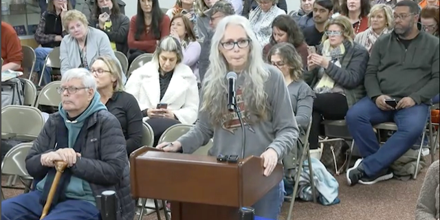 Banned book author Laurie Halse Anderson told a school board that banning books is "illegal government overreach" and "educational malpractice."