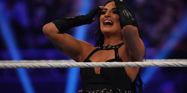 29 de enero de 2022;  St. Louis, Misuri, EE. UU.;  Sonya Deville durante el Royal Rumble The Dome en el America's Center.