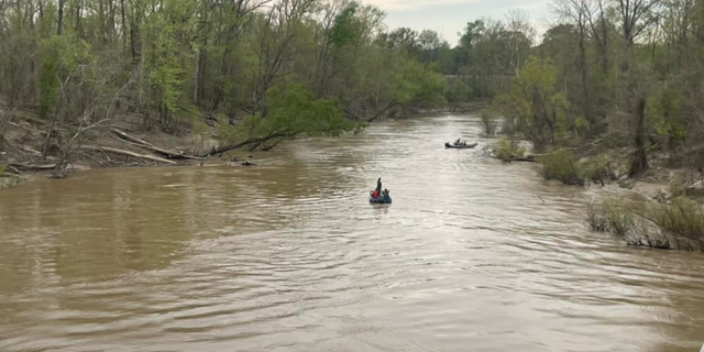 Mississippi law enforcement conducts search and recovery efforts attempting to find the body of Ebony Owens.