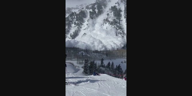 The avalanche rushes down Mount Timpanogos