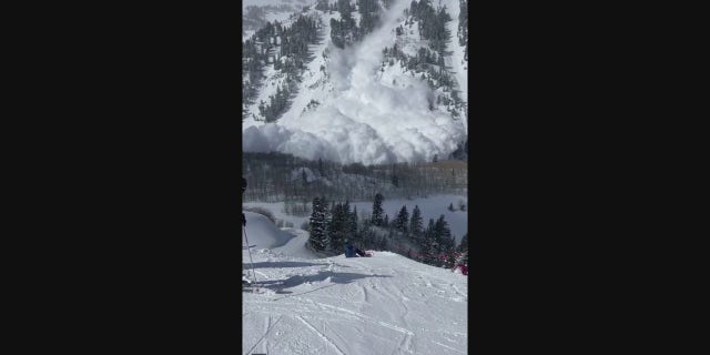 An avalanche hurtles down Mount Timpanogos