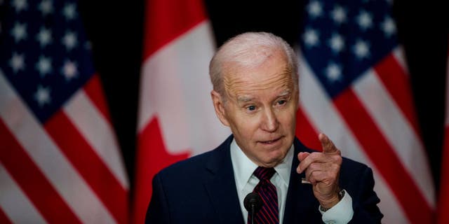 Presiden Joe Biden berbicara dalam konferensi pers di Gedung Sir John A. Macdonald di Ottawa, Kanada, pada 24 Maret 2023.