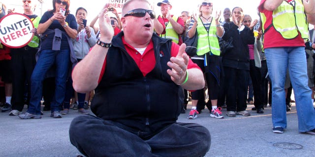 Bob McDevitt, a top casino workers' union president in Atlantic City, New Jersey, has resigned his position.