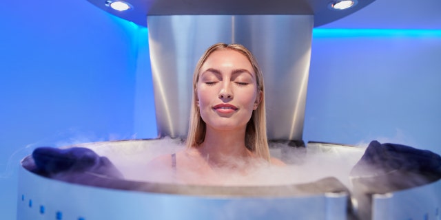 Cold therapy, or cryotherapy, is one of the most common biohacking strategies. Athletes have long used it to reduce inflammation and ease sore muscles after training sessions. 