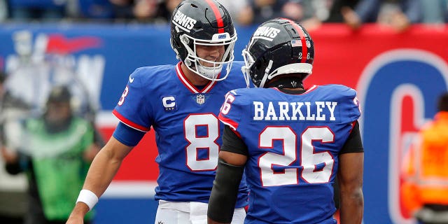 Daniel Jones y Saquon Barkley