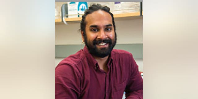 Hridindu Sankar Roychowdhury received a PhD in biochemistry from UW-Madison in May 2022. He is no longer affiliated with the university.