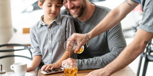 Many parents allow their children to drink soft drinks like iced tea and soda, but health experts say that minors under the age of 12 shouldn't have caffeine.