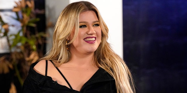 Kelly Clarkson got candid about the effects of divorce on her family.