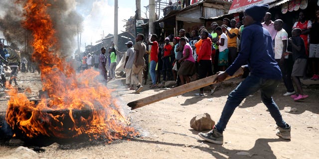 El jueves tuvo lugar una tercera ronda de protestas de la oposición contra el presidente de Kenia, William Ruto, a pesar de la intención del gobierno de reprimir a los disidentes.