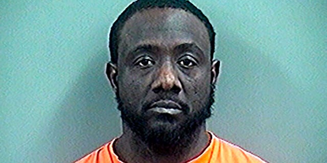 Oklahoma man gets early release, commits triple homicide, cuts woman's heart out 2 Lawrence Paul Anderson, 44, was sentenced to life in prison for a gruesome triple homicide.