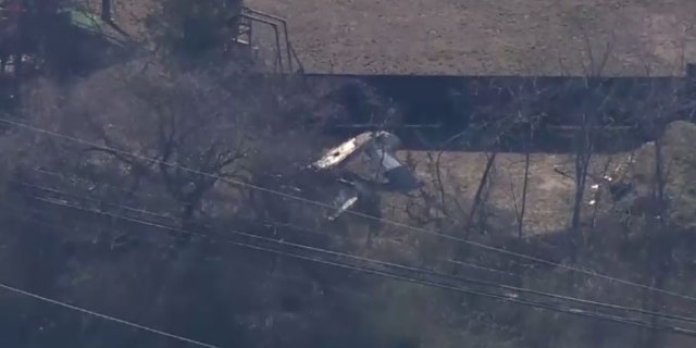 Selon la police, une personne a été tuée et deux autres grièvement blessées à bord de l'avion.