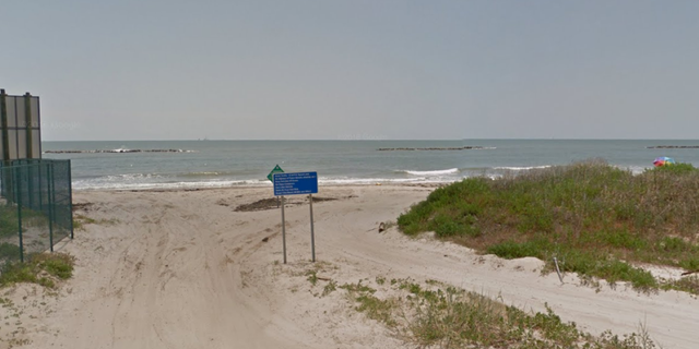 Mississippi 3-year-old leads Louisiana deputies to mom, sisters who drowned in Gulf of Mexico 2 Little Florida Beach, located east of Long Beach where Ethel, Mississippi resident Samantha Alexander and her daughters passed away.