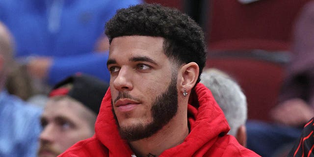 Bulls Expecting Lonzo Ball To Miss Second Consecutive Season With Knee ...