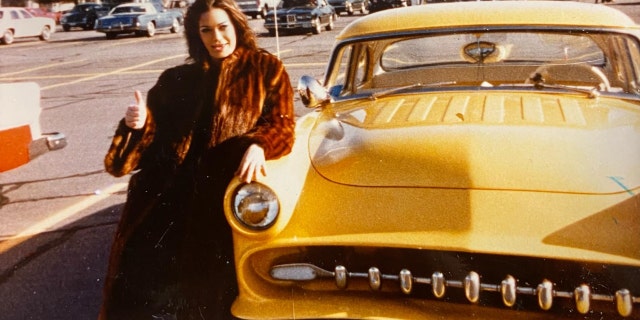 Lauren Malloy is skeptical that drugs played a role in her mother's death.