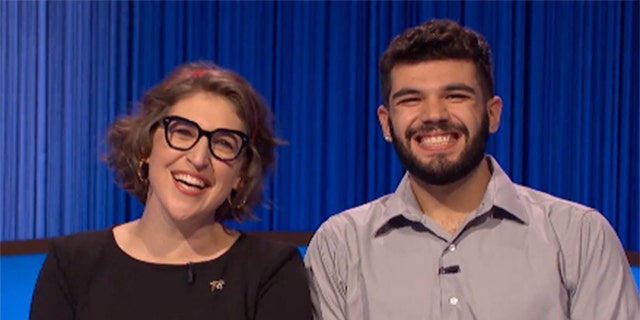 A "Jeopardy!" contestant confessed to Mayim Bialik, left, that he developed a "celebrity crush" on the host growing up.