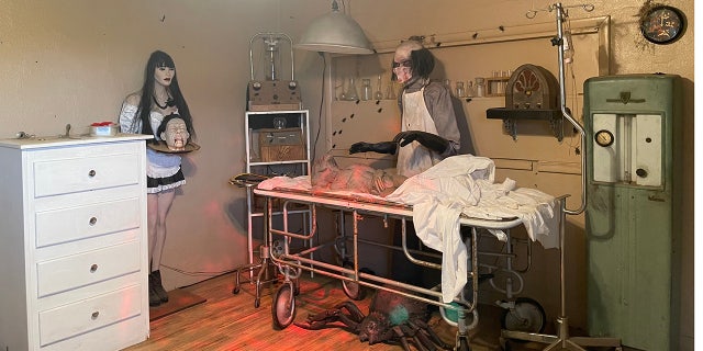 'Haunted' Texas home filled with caskets and skeletons listed for sale at $125K 4 The kitchen spacious, allowing enough "room for a gurney to perform late night surgeries," reported the home listing on Zillow.